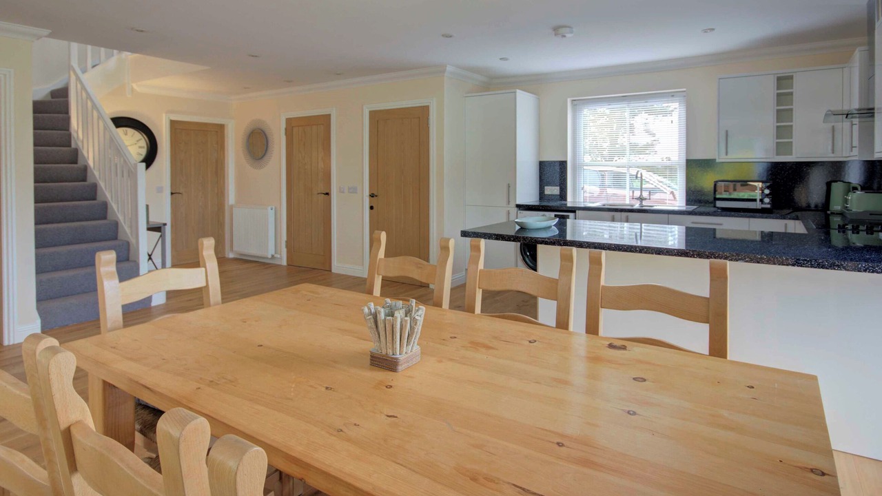 Photo of Others in Tain