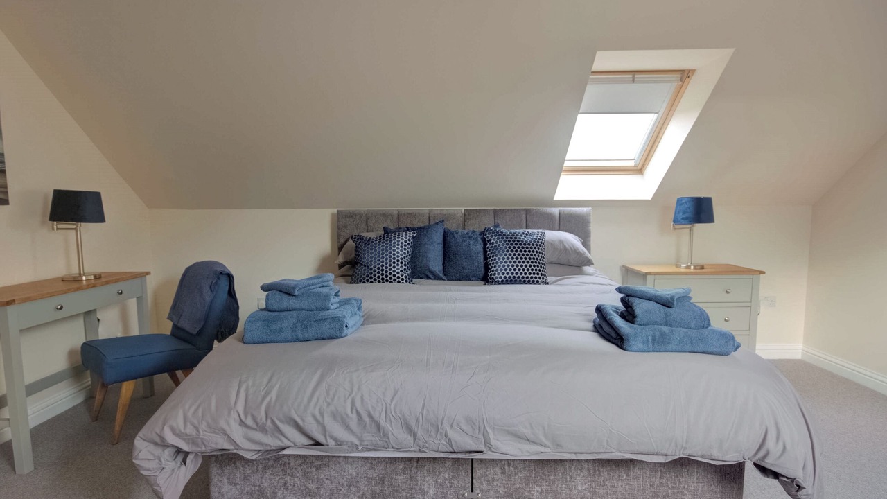 Photo of Others in Tain