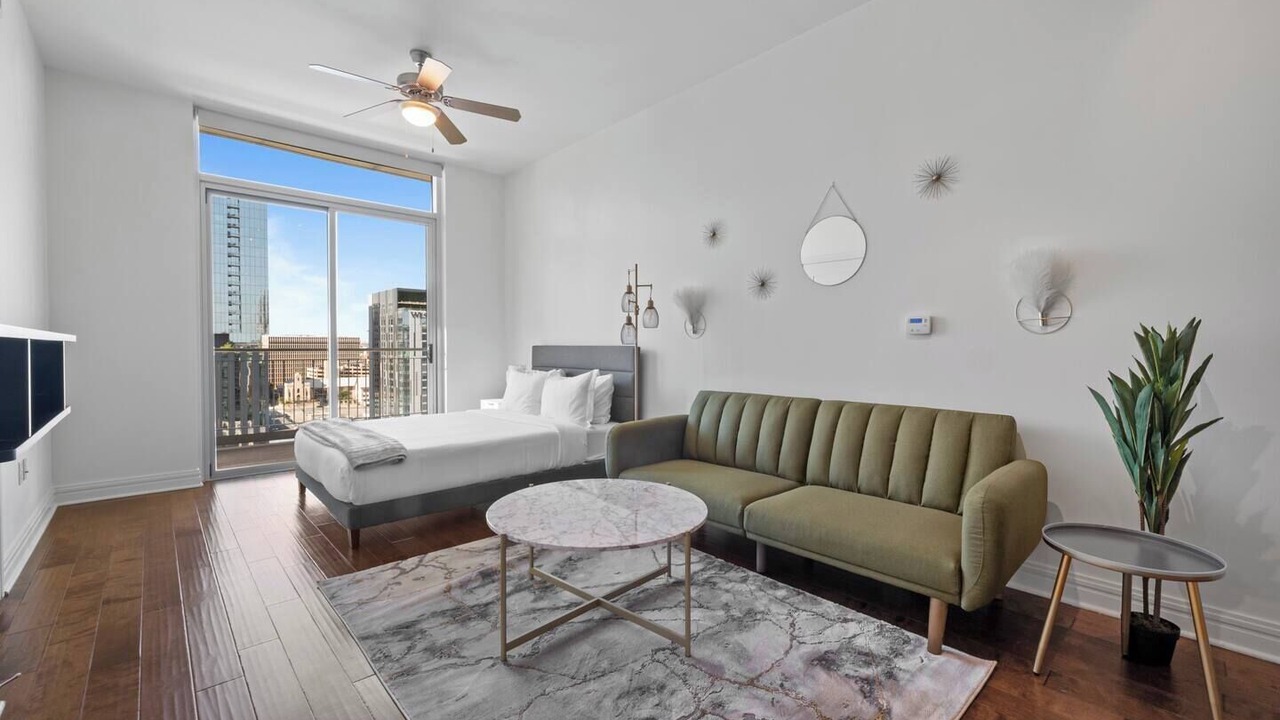 Photo of Livingroom in Waller Creek District