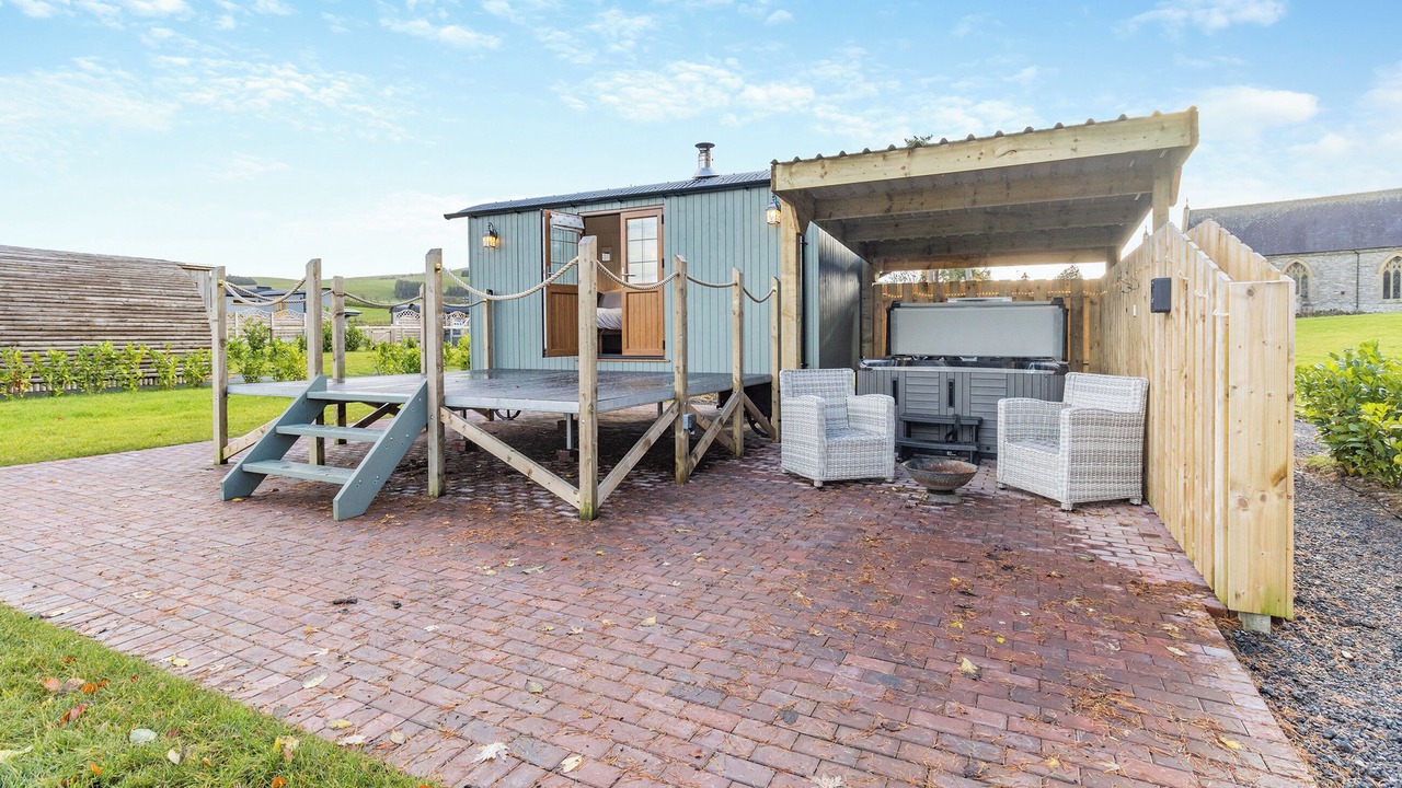 Photo of Others in St Harmon