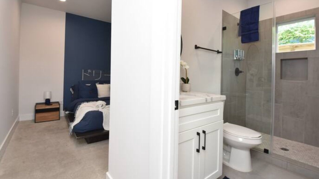 Photo of Bathroom in East Downtown Houston