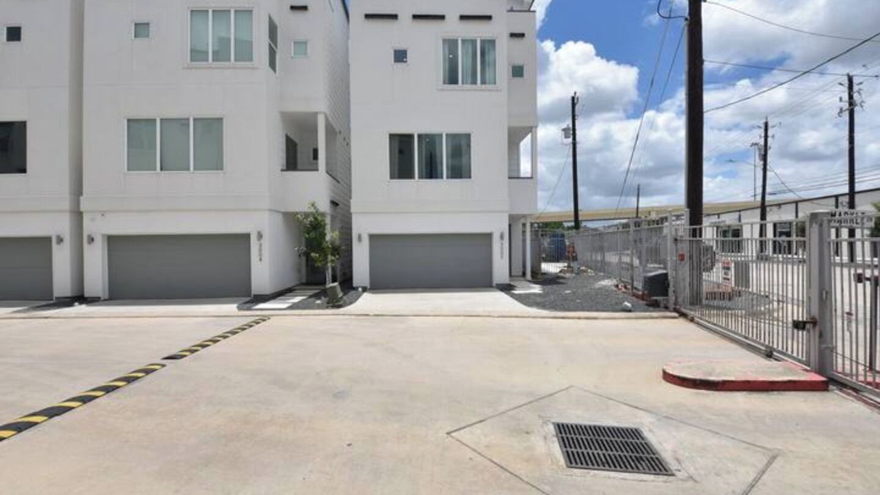 Photo of Outdoor in East Downtown Houston