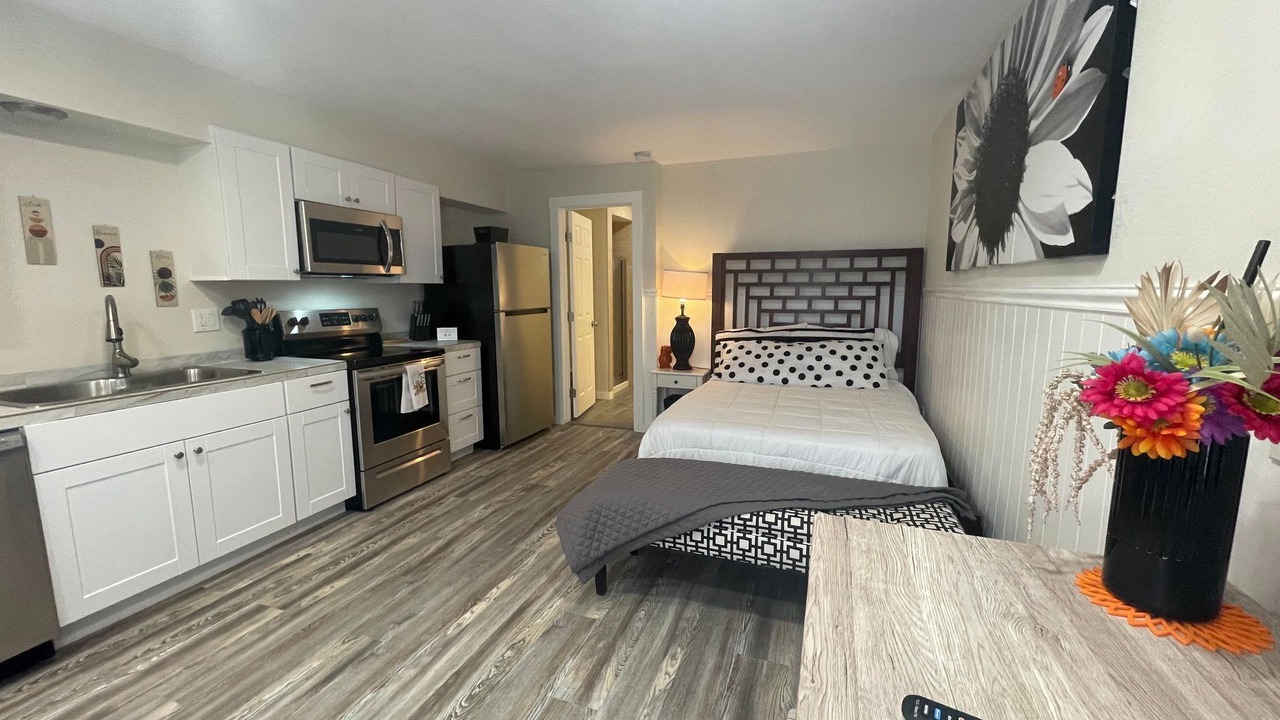 Photo of Bedroom in Globe