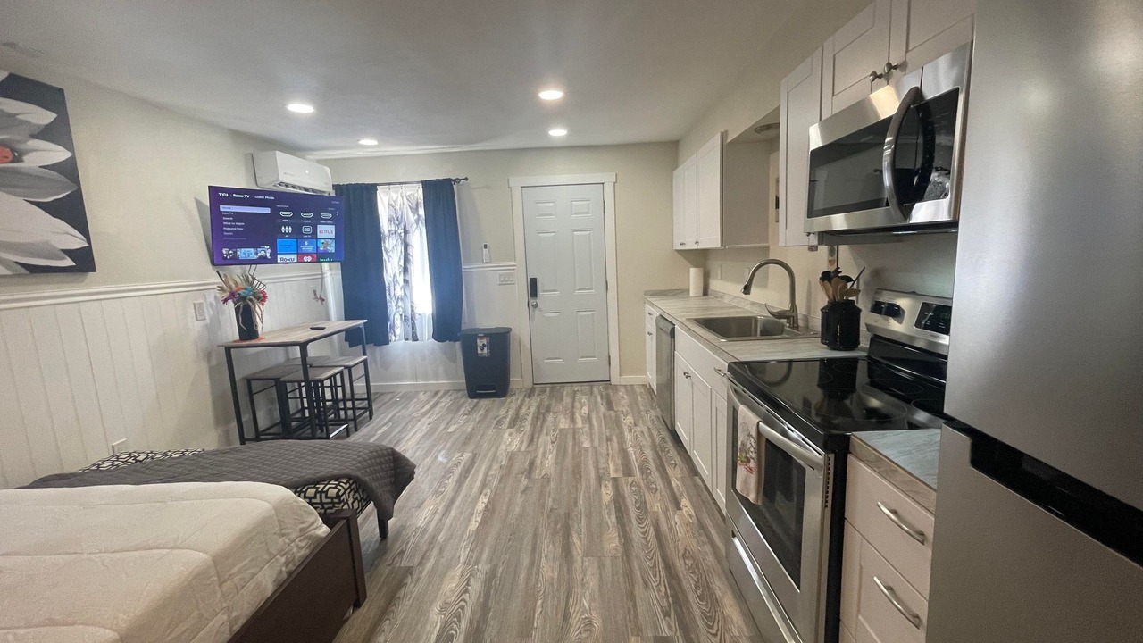 Photo of Bedroom in Globe