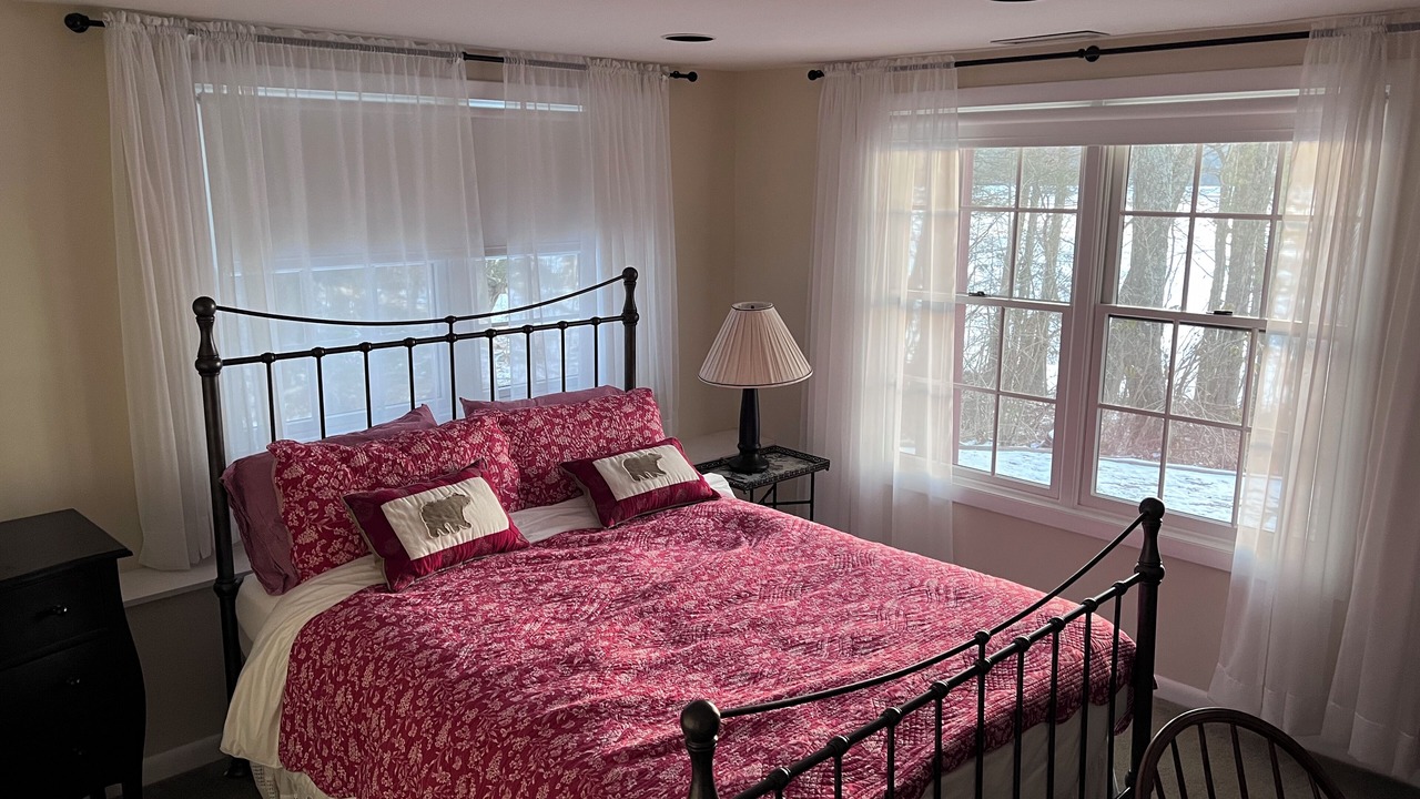 Photo of Bedroom in Goshen