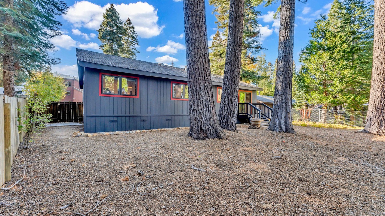 Photo of Outdoor in Comstock Acres