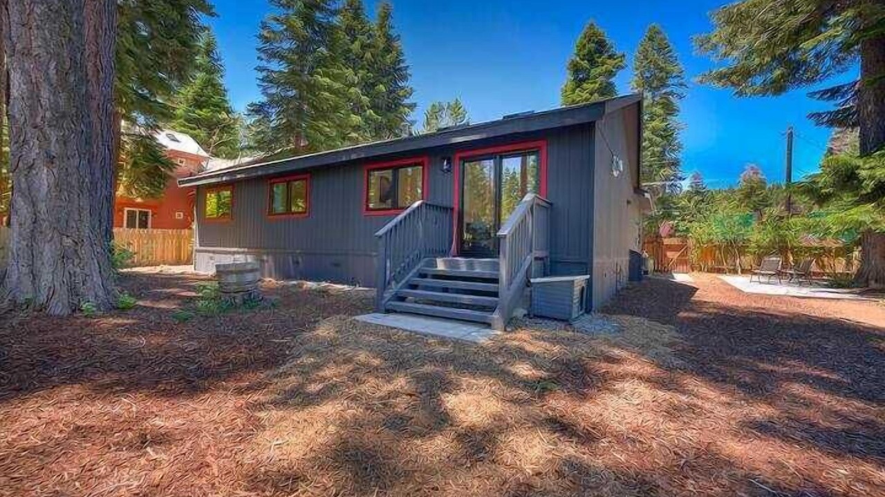 Photo of Outdoor in Comstock Acres