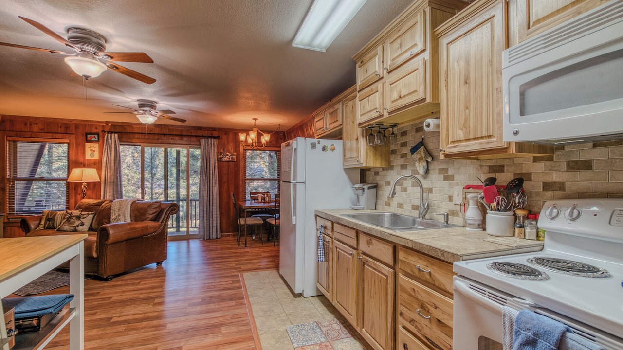 Photo of Kitchen in Cloudcroft