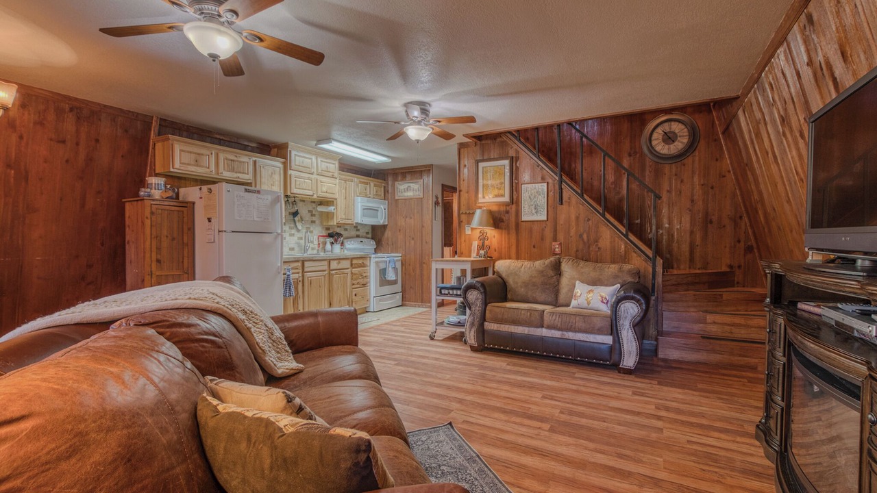 Photo of Livingroom in Cloudcroft