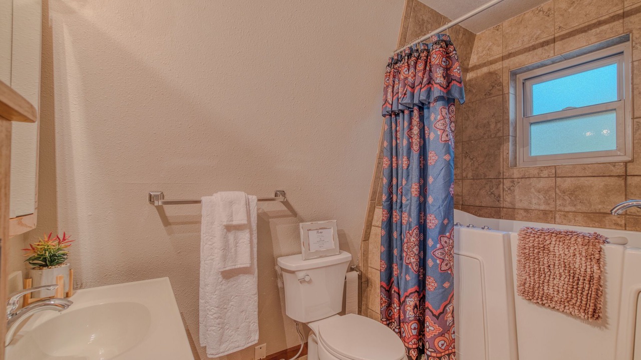 Photo of Bathroom in Cloudcroft