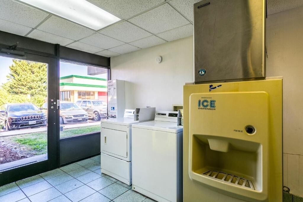 Photo of Others in Edgewood