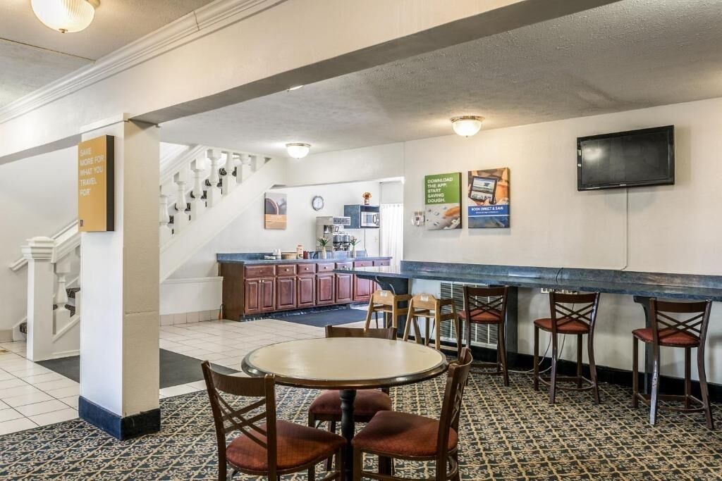 Photo of Others in Edgewood