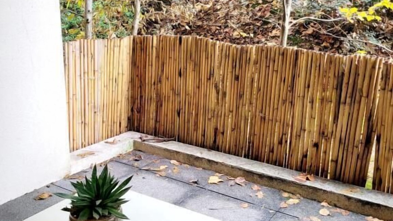 Photo of Patio Balcony in Waldeck-Sully