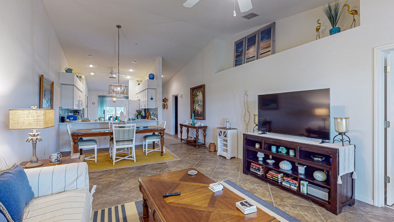 Photo of Livingroom in Palmer Ranch