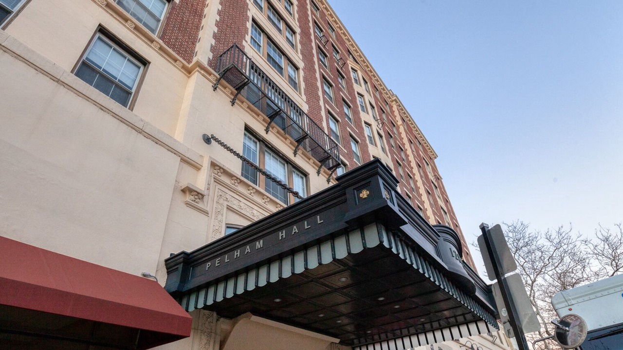 Photo of Outdoor in North Brookline