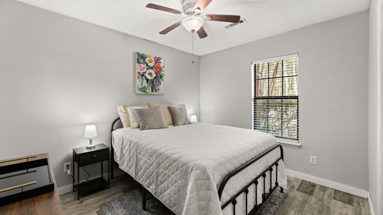 Photo of Bedroom in Ladson