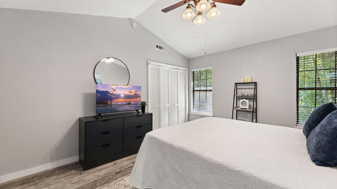 Photo of Bedroom in Ladson