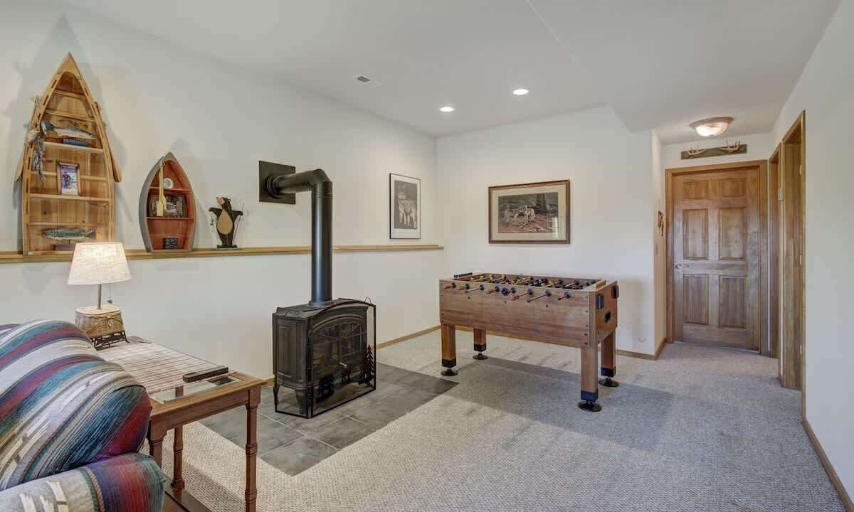Photo of Bedroom in Warm Springs