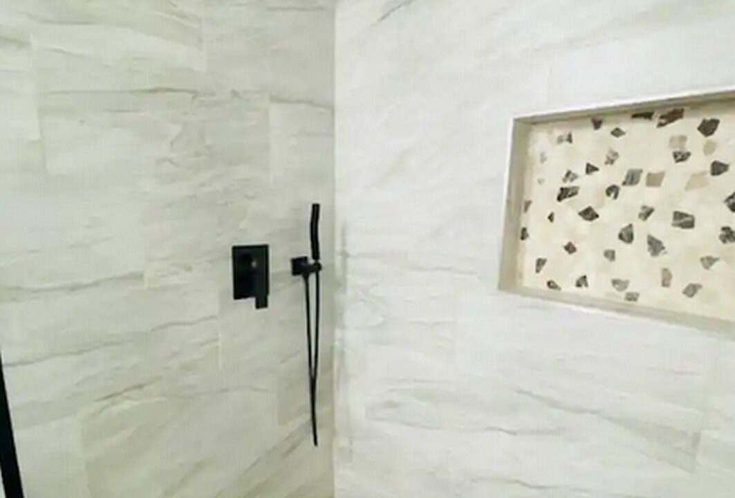 Photo of Bathroom in Arrowhead Lakes