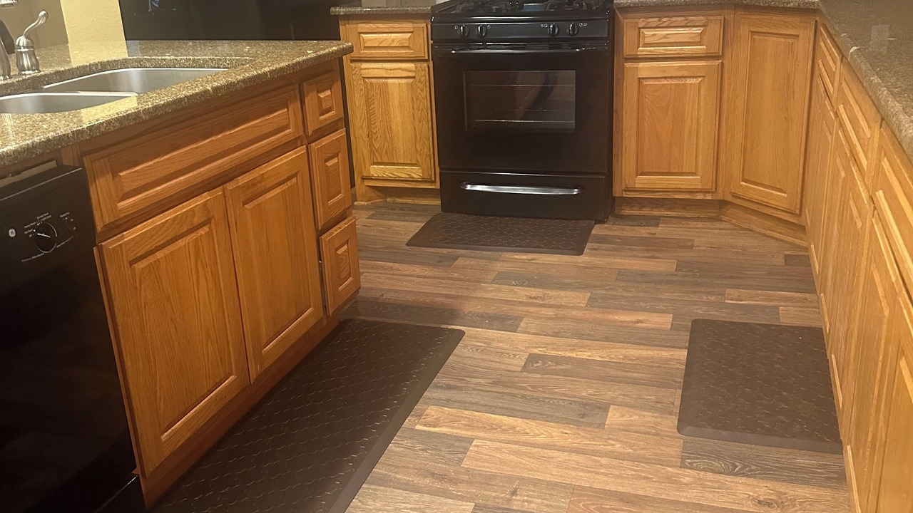 Photo of Kitchen in Board Camp