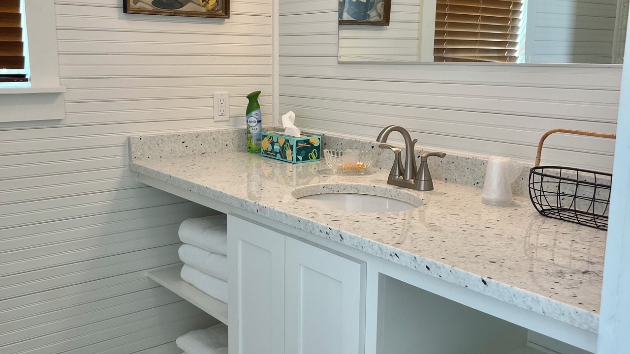 Photo of Bathroom in Shiner