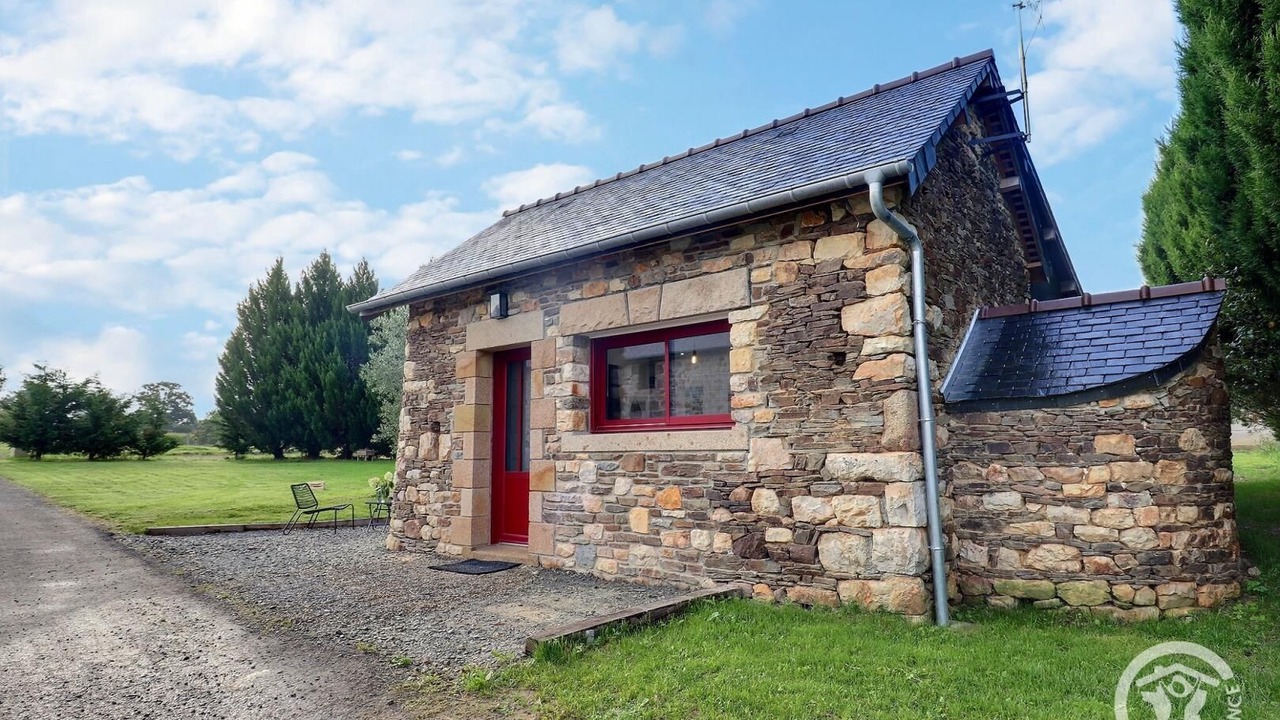 Photo of Outdoor in Saint-Georges-de-Chesne