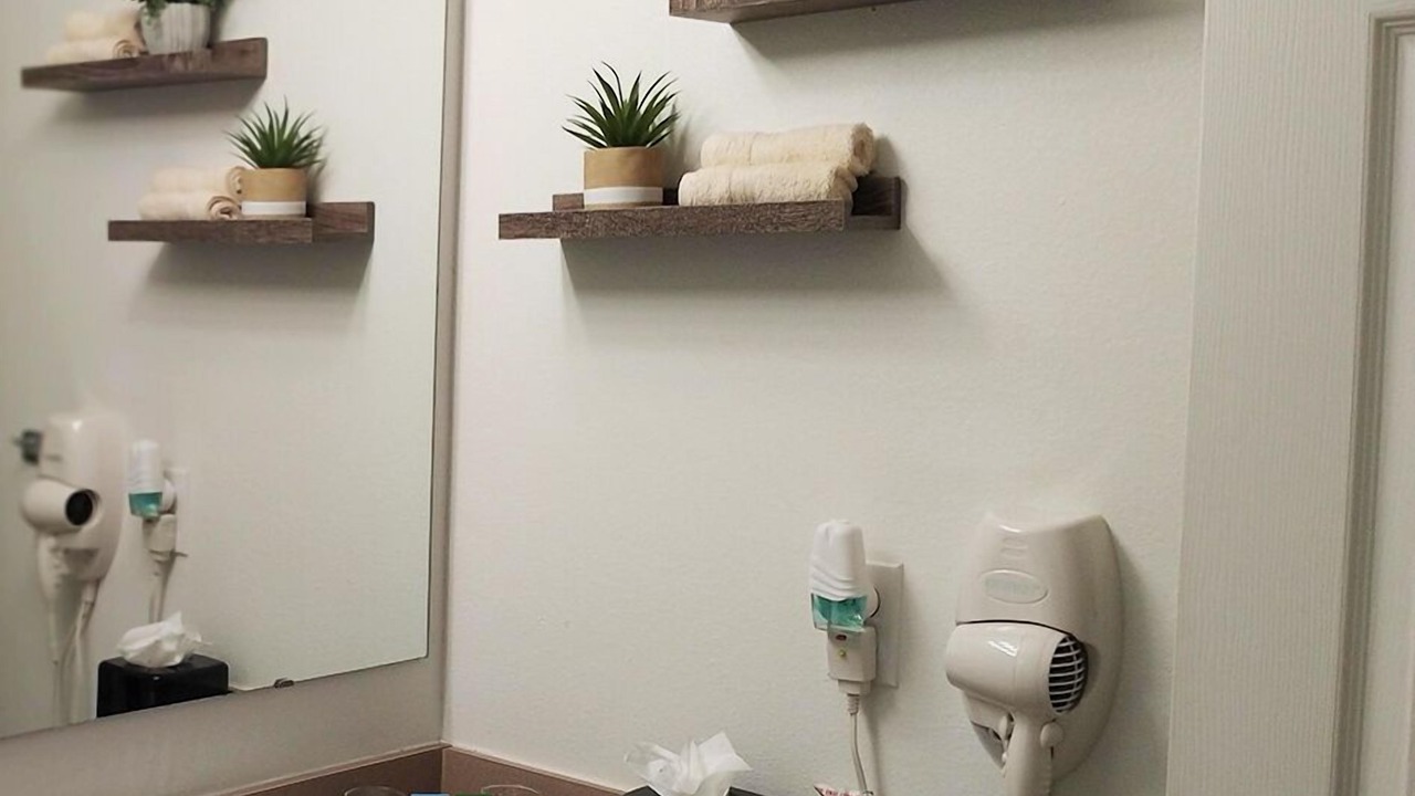 Photo of Bathroom in Crystal Cove