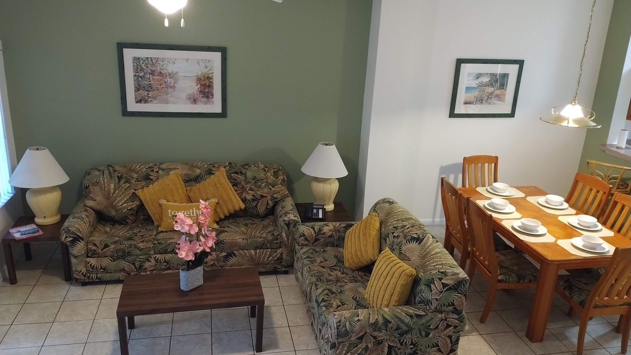 Photo of Livingroom in Crystal Cove