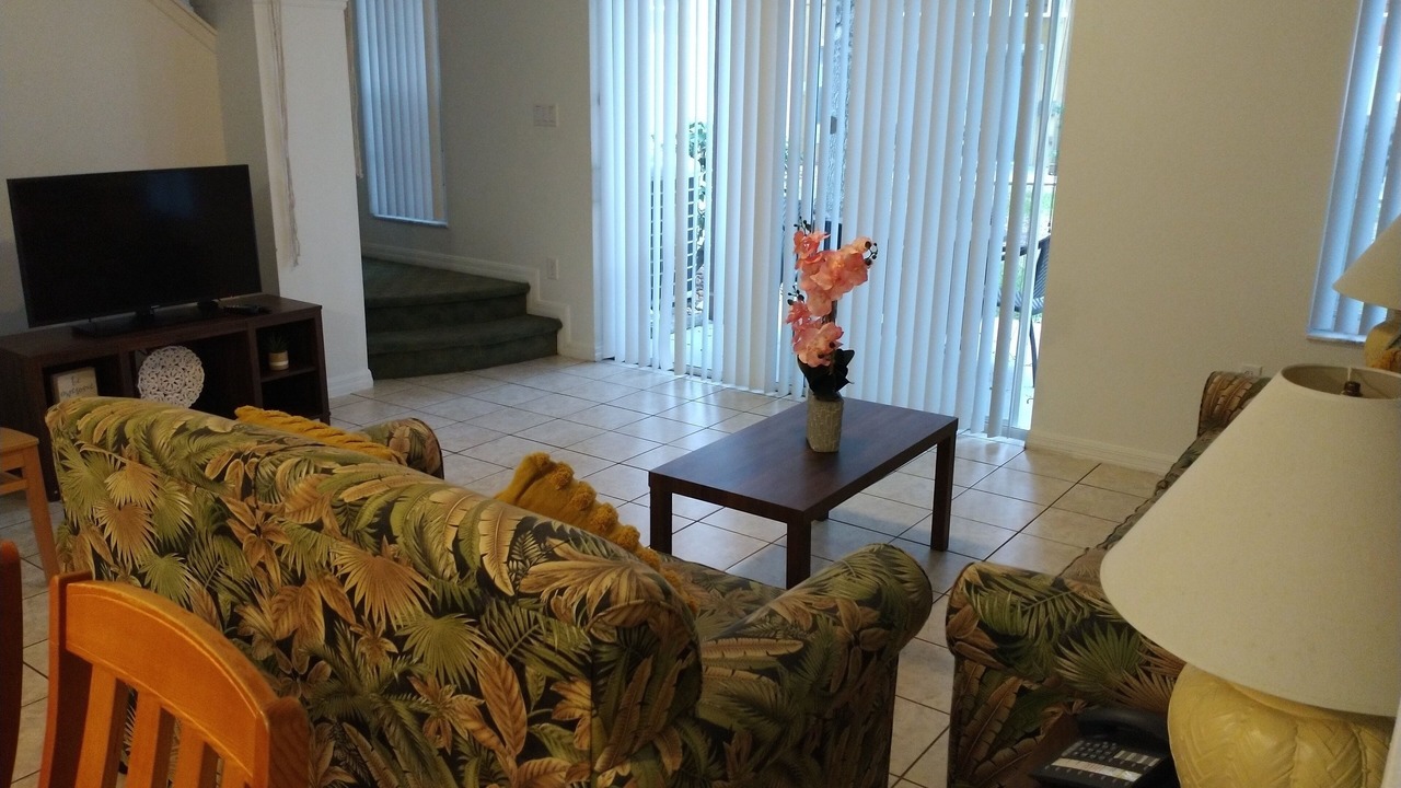 Photo of Livingroom in Crystal Cove