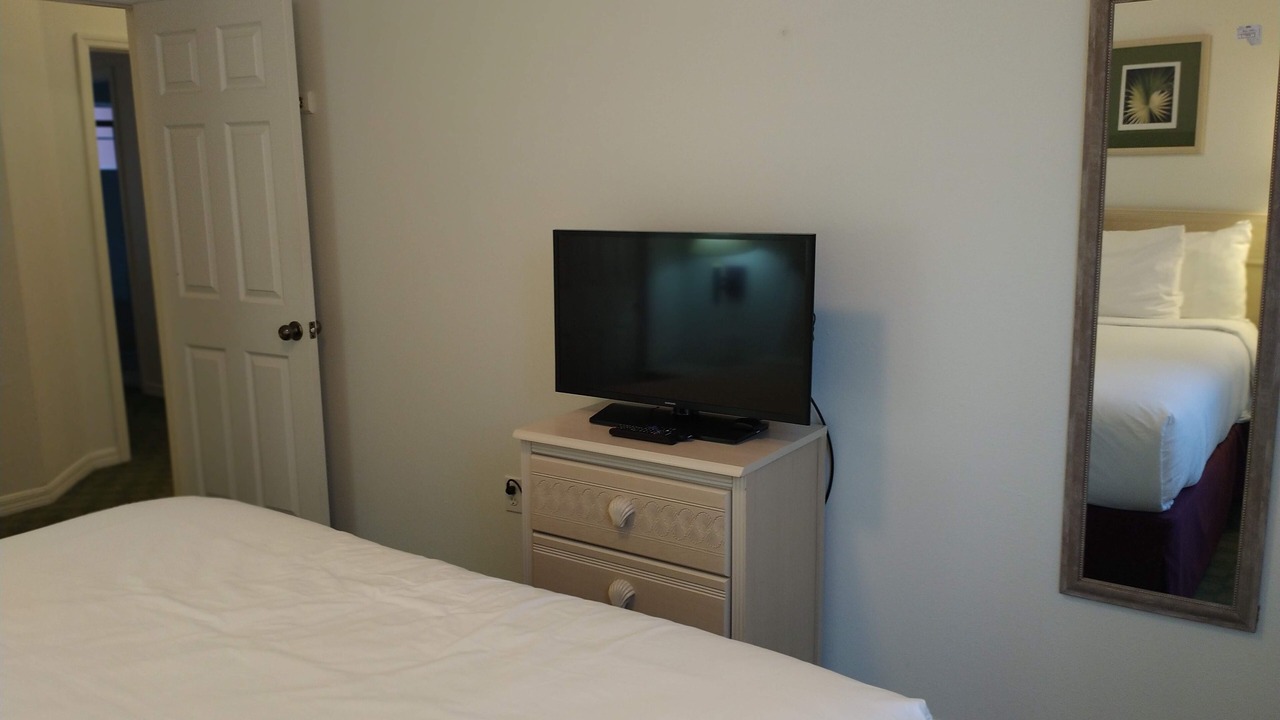 Photo of Bedroom in Crystal Cove