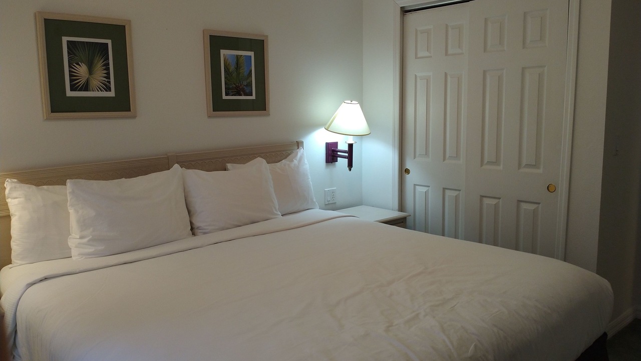 Photo of Bedroom in Crystal Cove