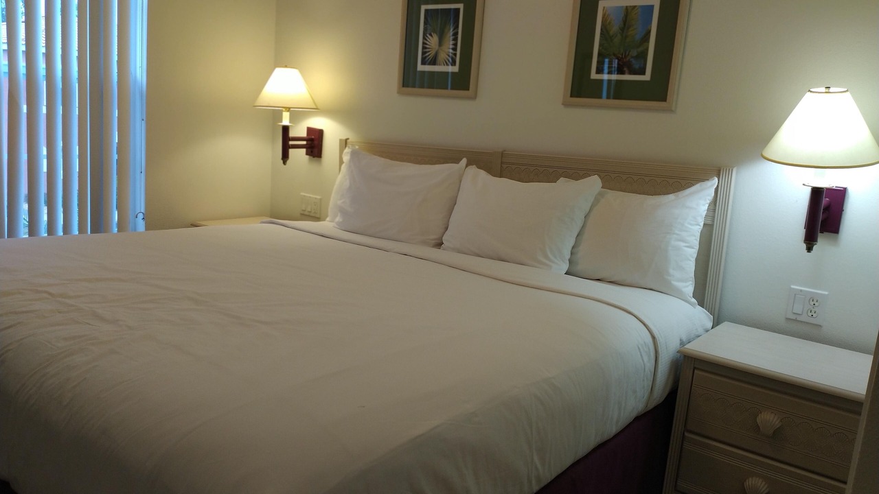 Photo of Bedroom in Crystal Cove