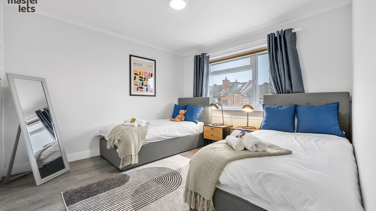 Photo of Bedroom in Leamington Spa