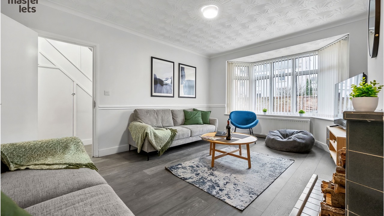 Photo of Livingroom in Leamington Spa