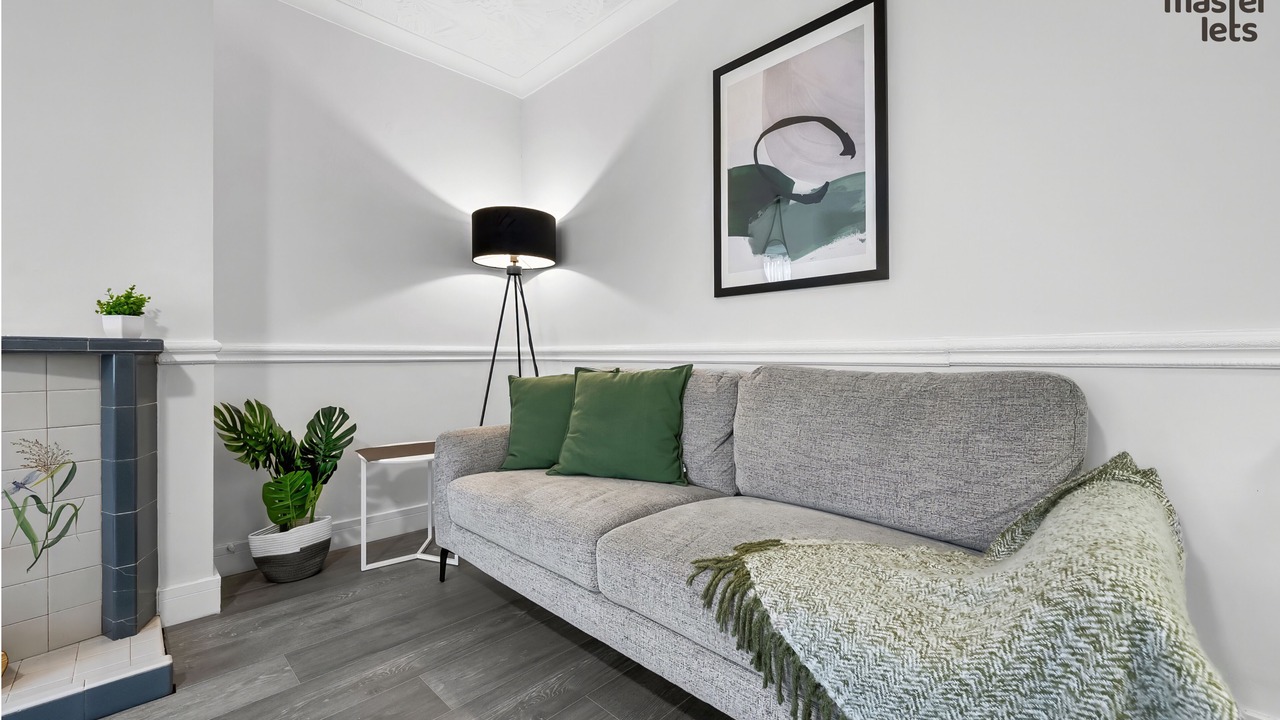 Photo of Livingroom in Leamington Spa