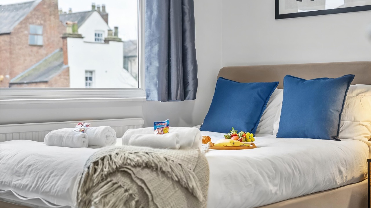 Photo of Bedroom in Leamington Spa