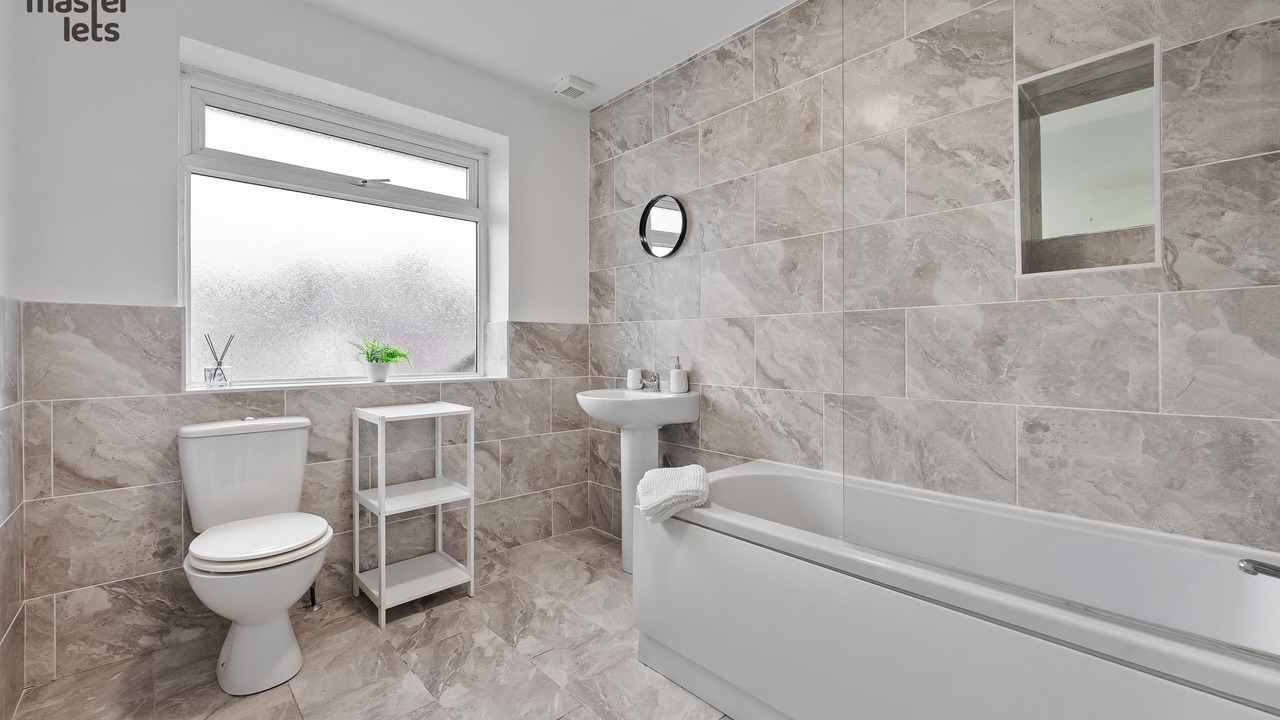 Photo of Bathroom in Leamington Spa