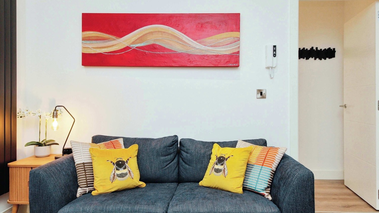 Photo of Livingroom in Barnt Green