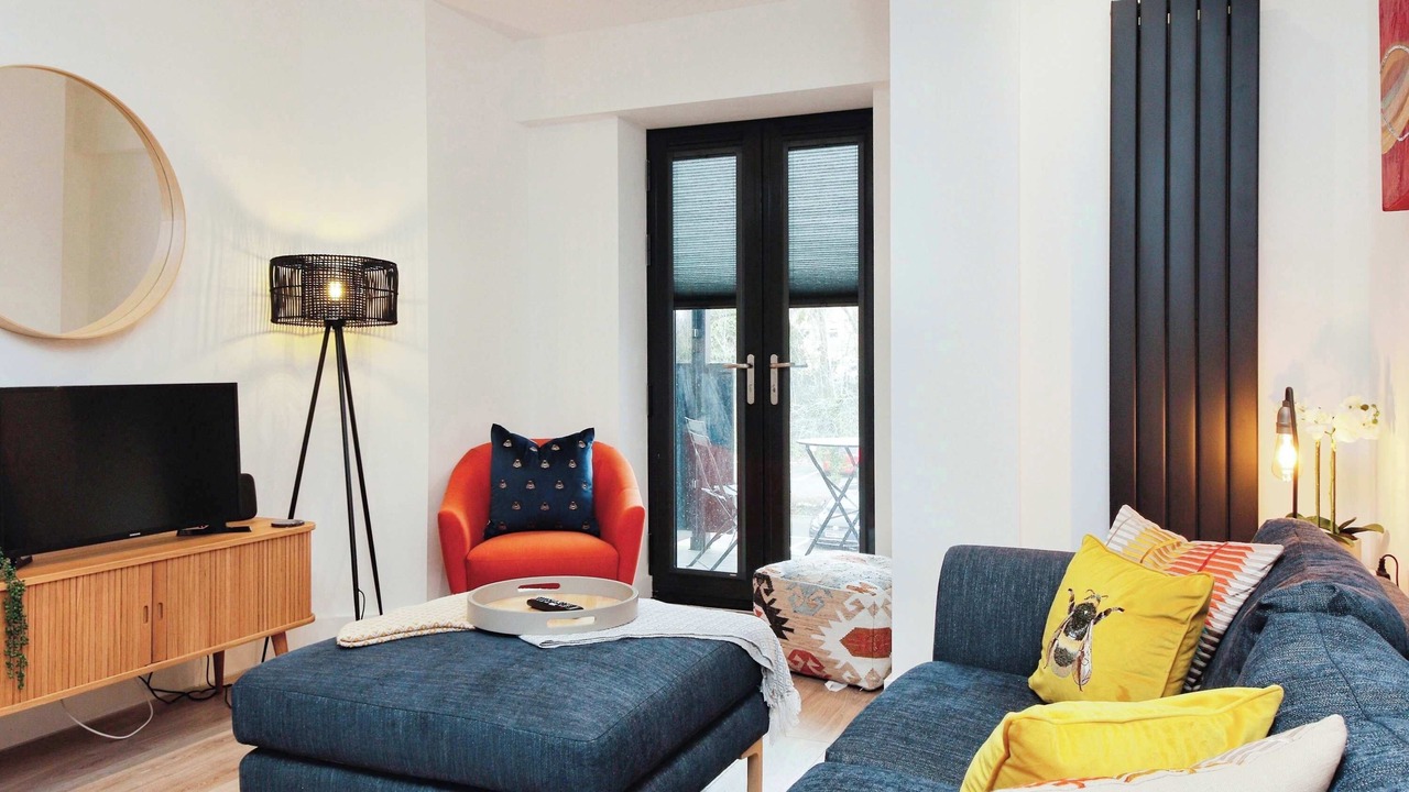 Photo of Livingroom in Barnt Green