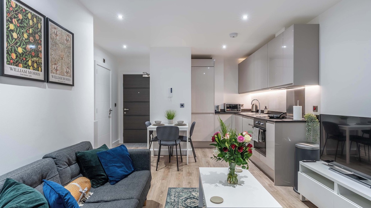 Photo of Livingroom in Barnt Green