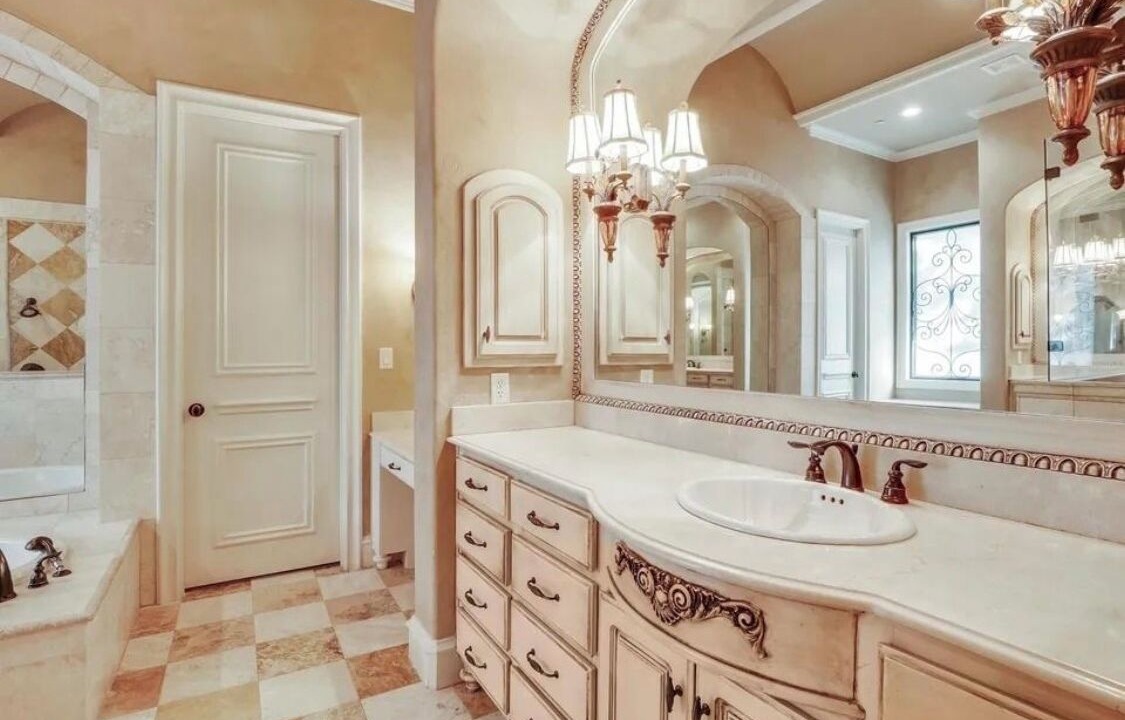 Photo of Bathroom in Westlake
