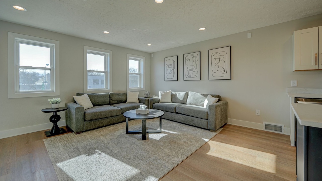 Photo of Livingroom in St Paul
