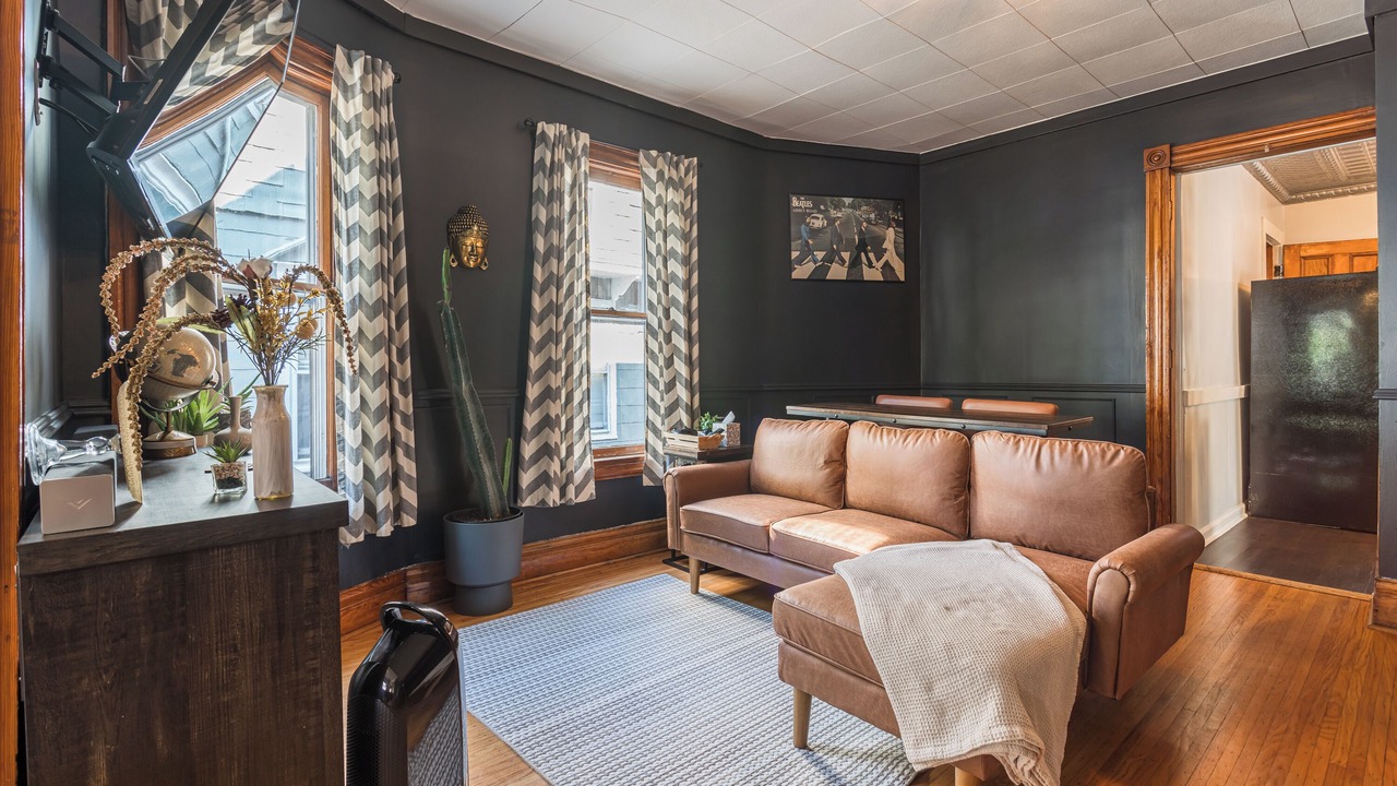 Photo of Livingroom in Downtown Rochester