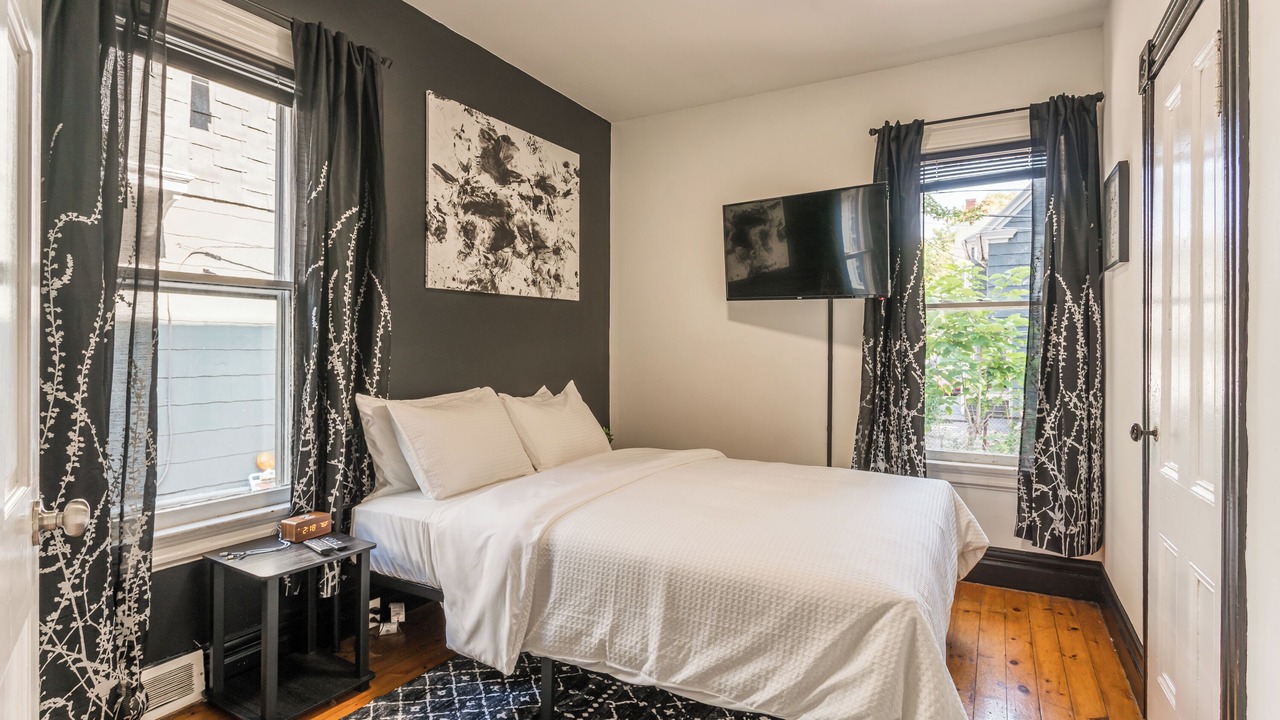 Photo of Bedroom in Downtown Rochester