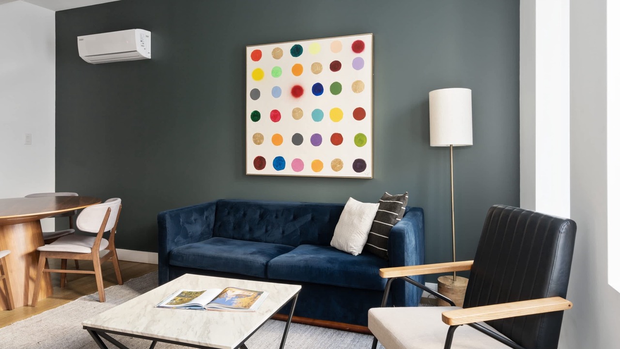 Photo of Livingroom in Chinatown