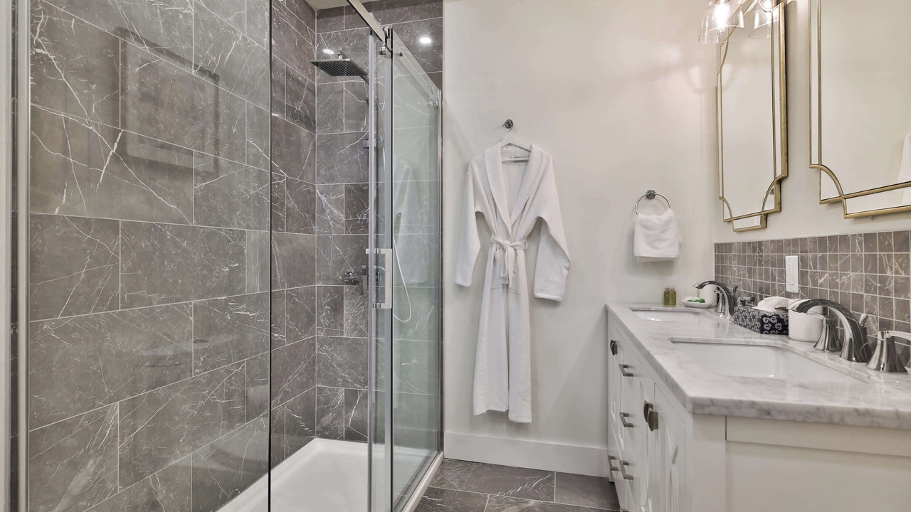 Photo of Bathroom in Mile End