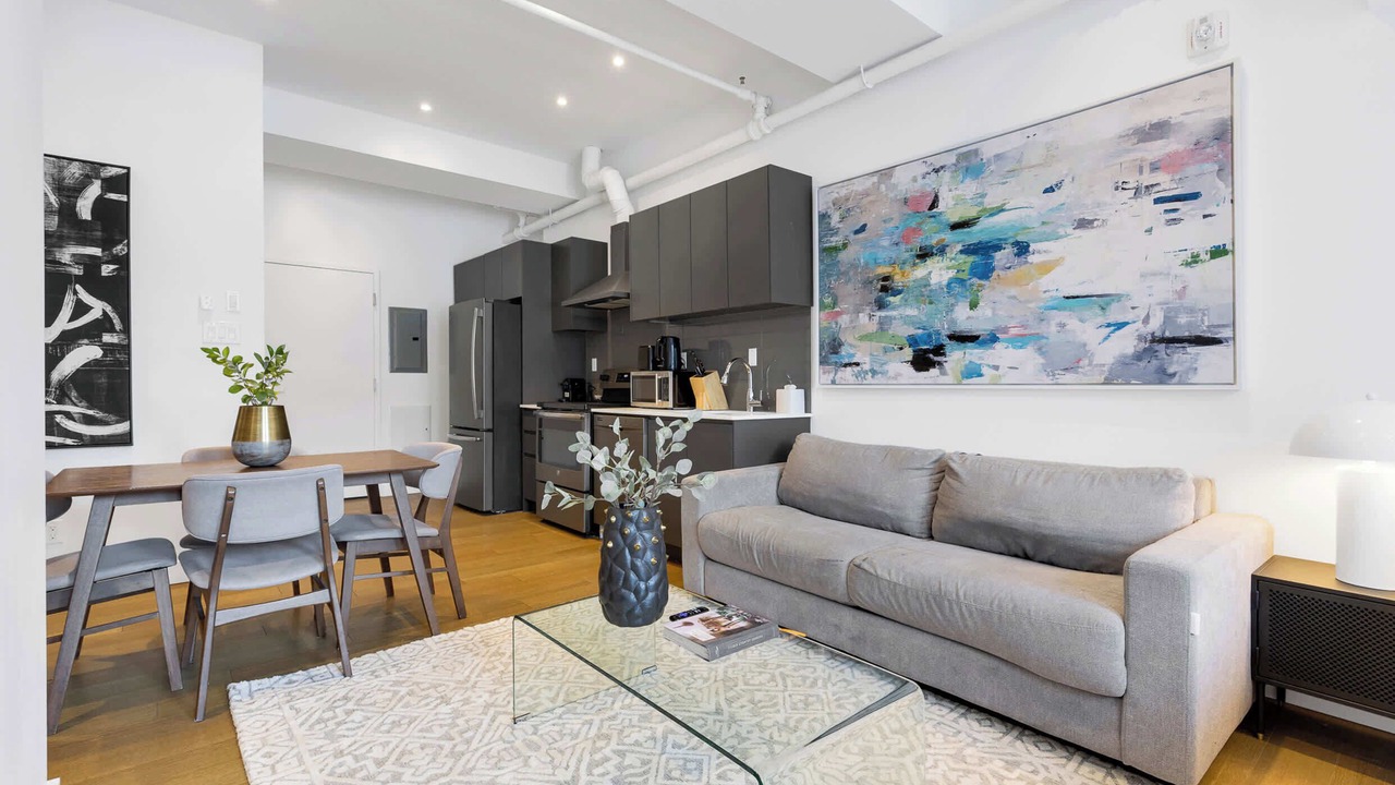 Photo of Livingroom in Chinatown
