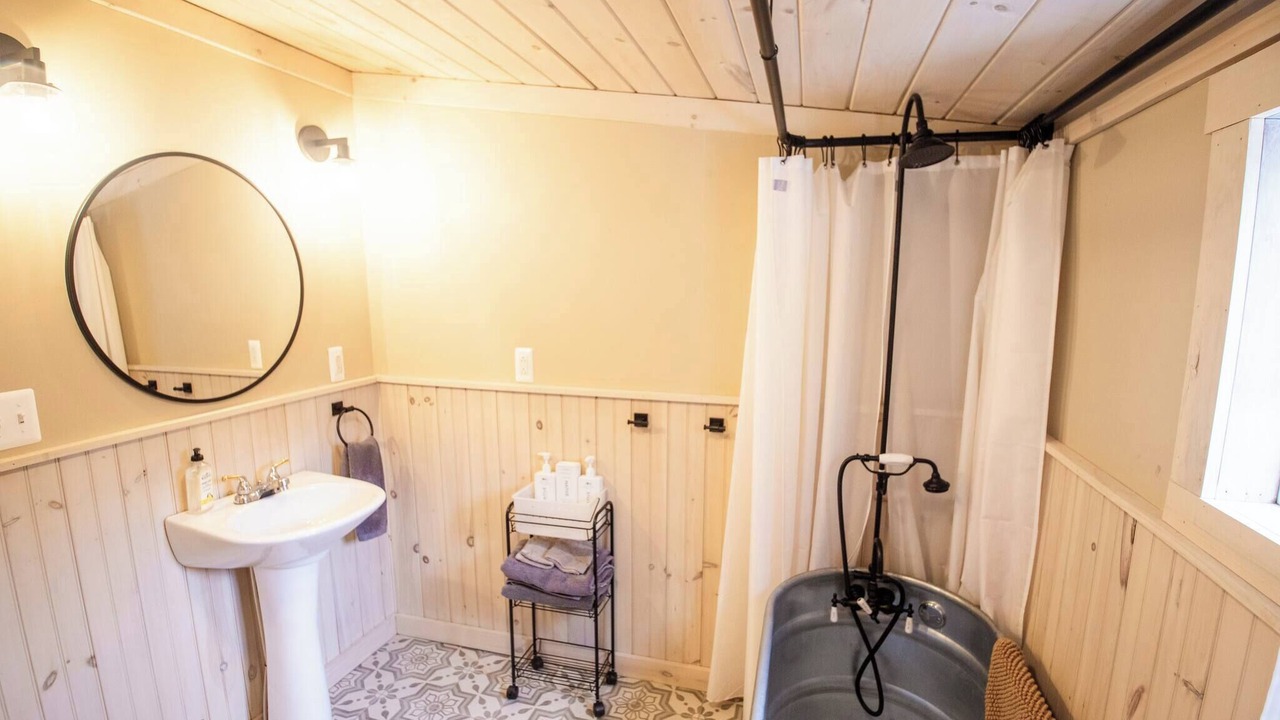 Photo of Bathroom in Rector