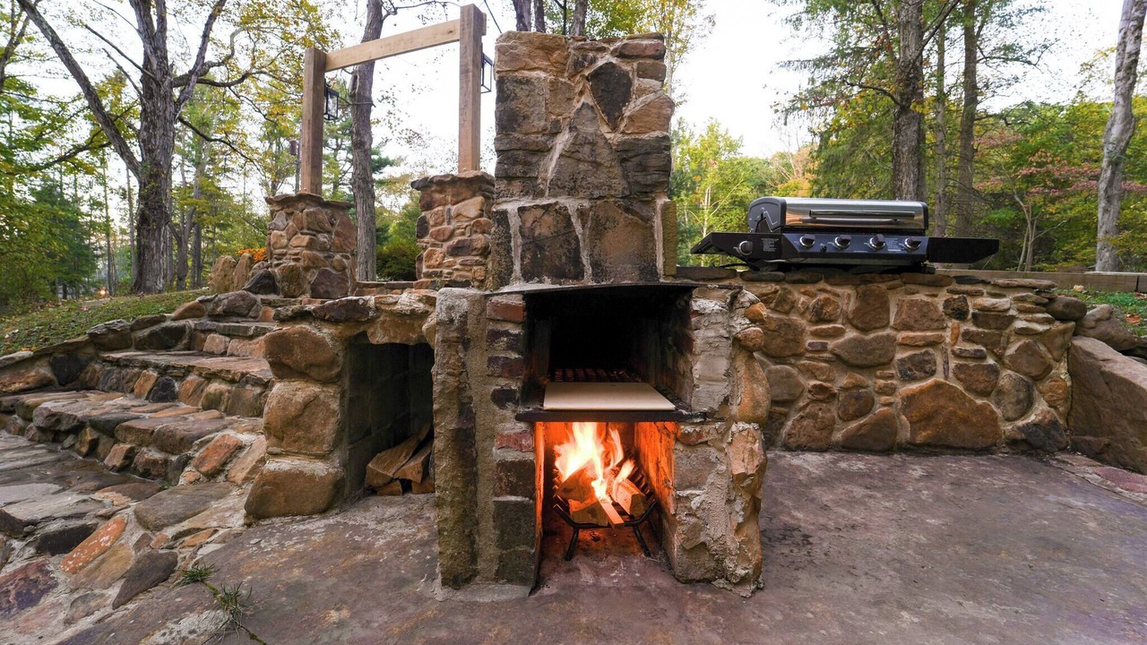 Photo of Outdoor in Rector