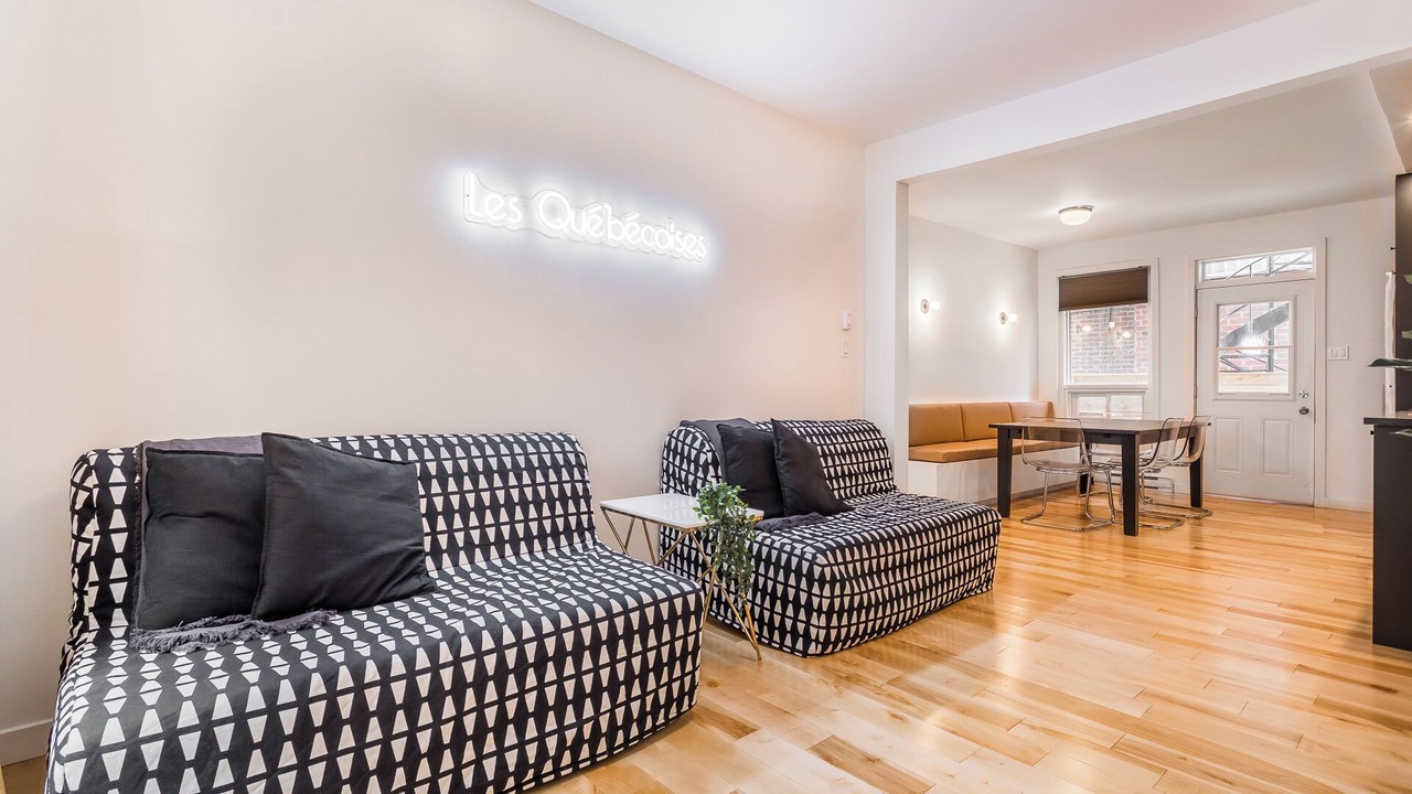 Photo of Livingroom in Hochelaga